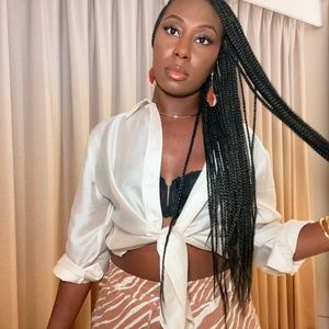 Meet your Posher, Amelle